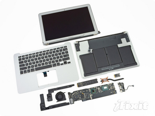 MacBook Pro с дисплеем Retina в разборе