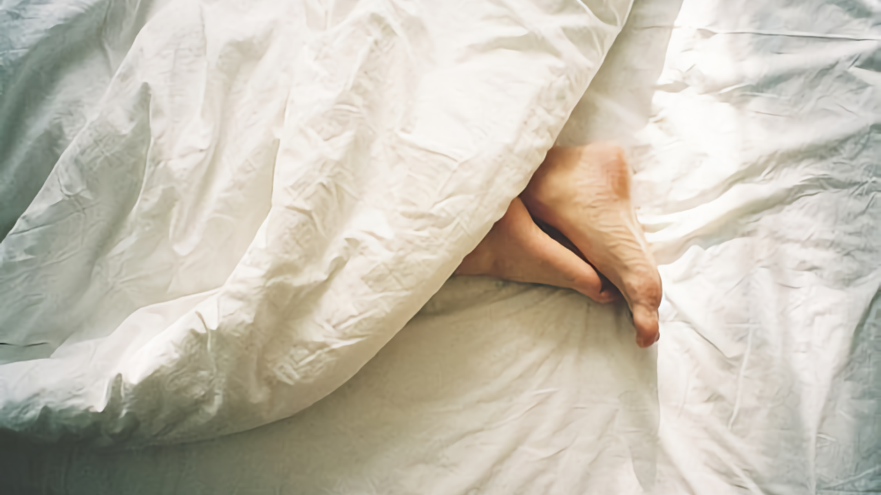 Сон под одеялом