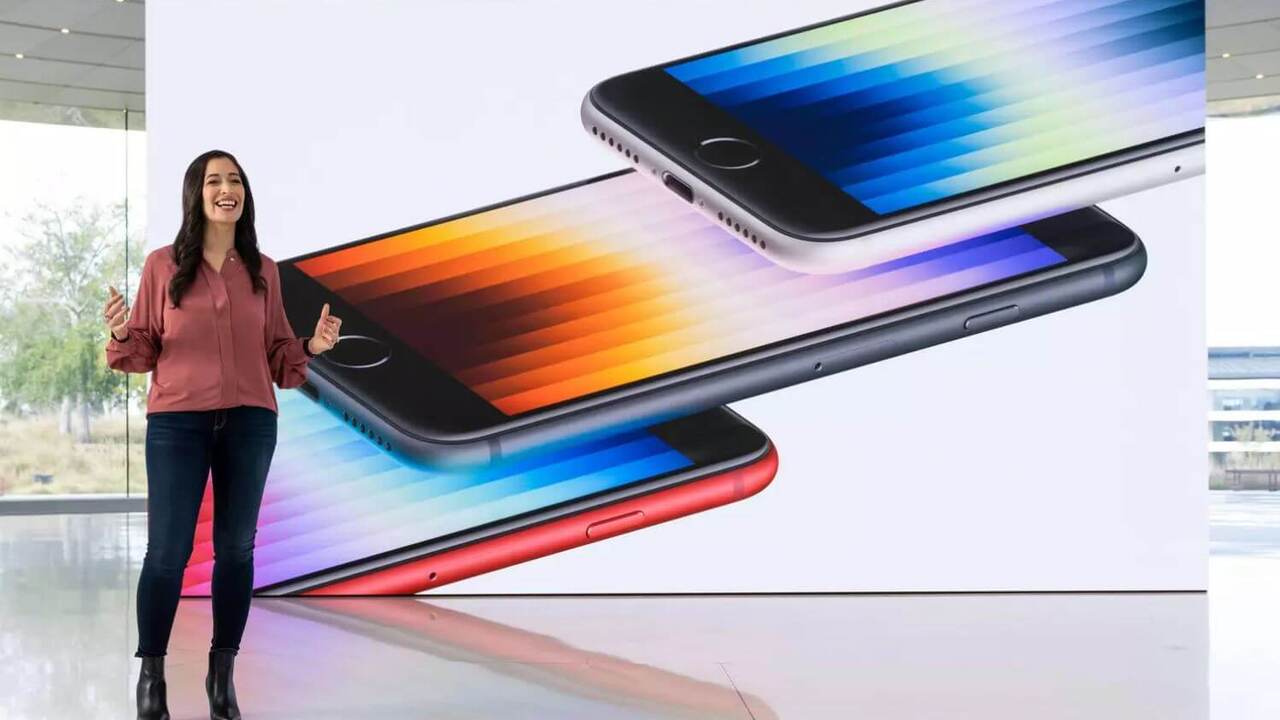 Продажи iphone упали на 21 процент