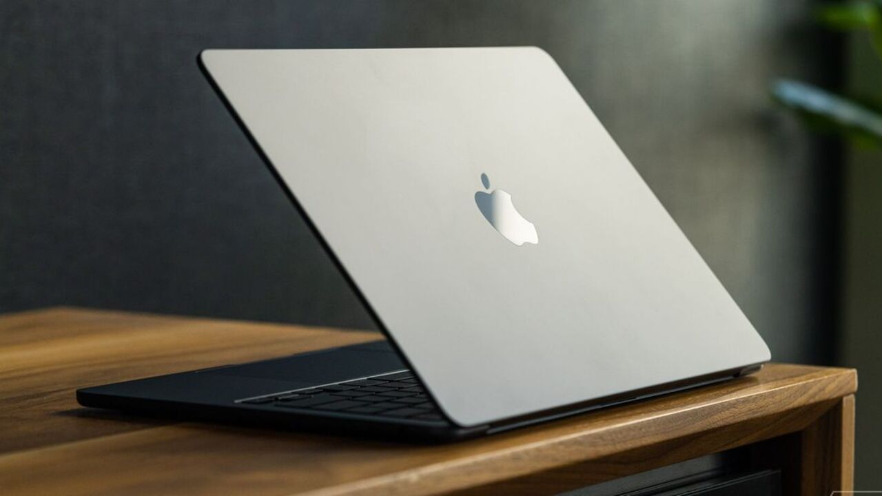 Macbook air 15 фото Чего не смогла Apple: умельцы справились с перегревом MacBook Air M2 - Ferra.ru