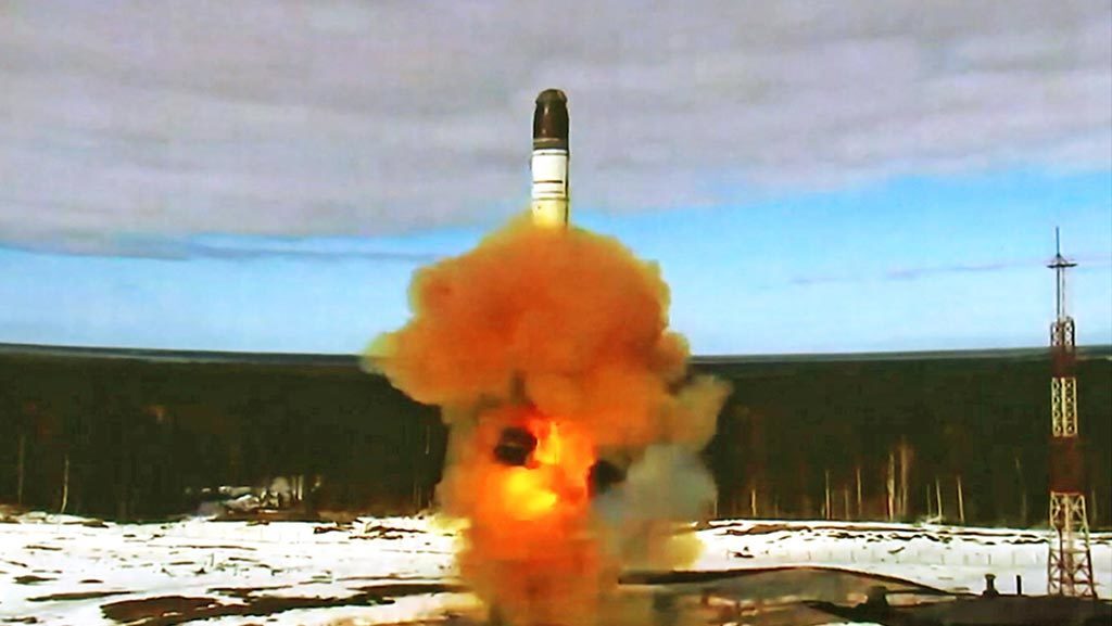 Почему российская баллистическая ракета «Сармат» — уникальная