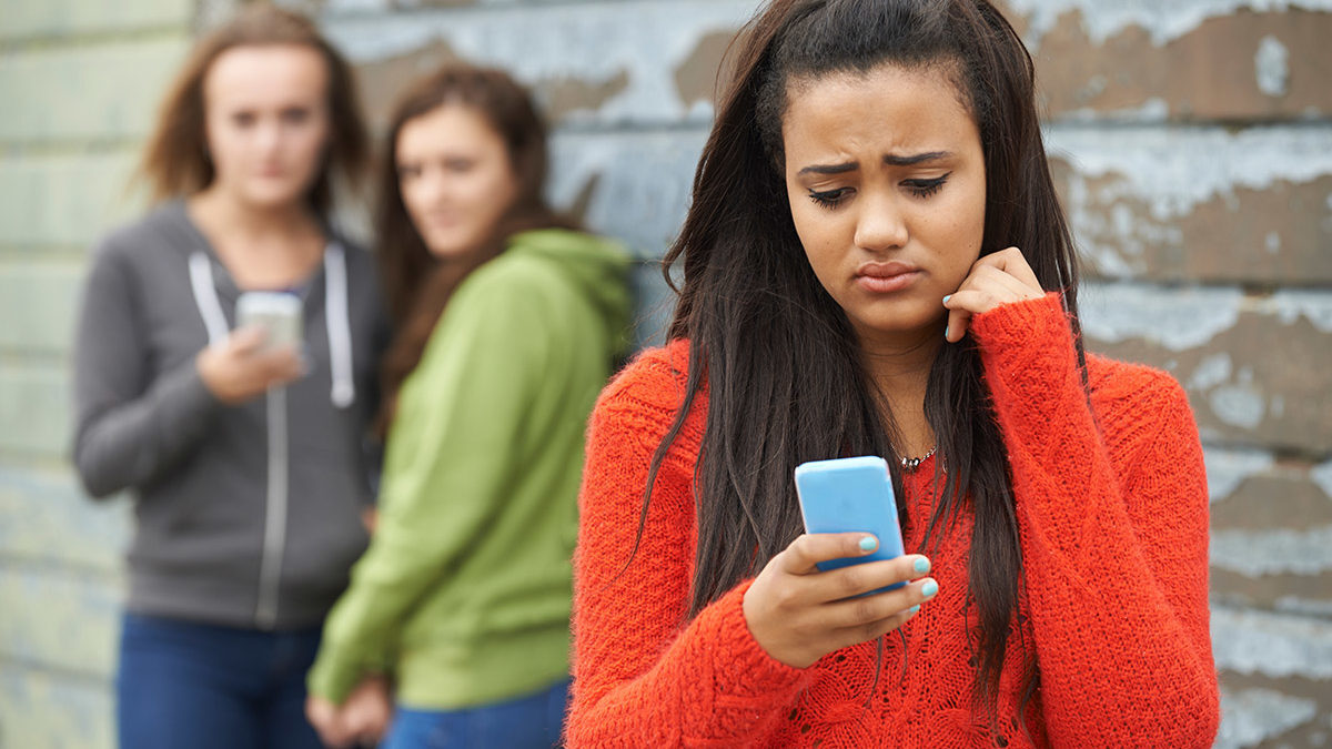 Найдена ещё одна причина не давать подросткам слишком много сидеть в соцсетях