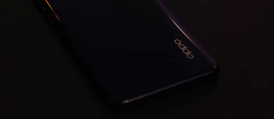 Утекли фото смартфона Oppo Find X6 с абсурдно большой камерой