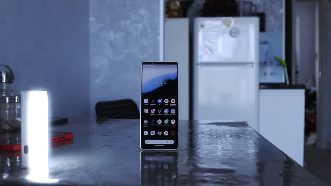 Вкус настоящей экзотики: стоит ли покупать флагманский смартфон Sony Xperia  1 V — Ferra.ru