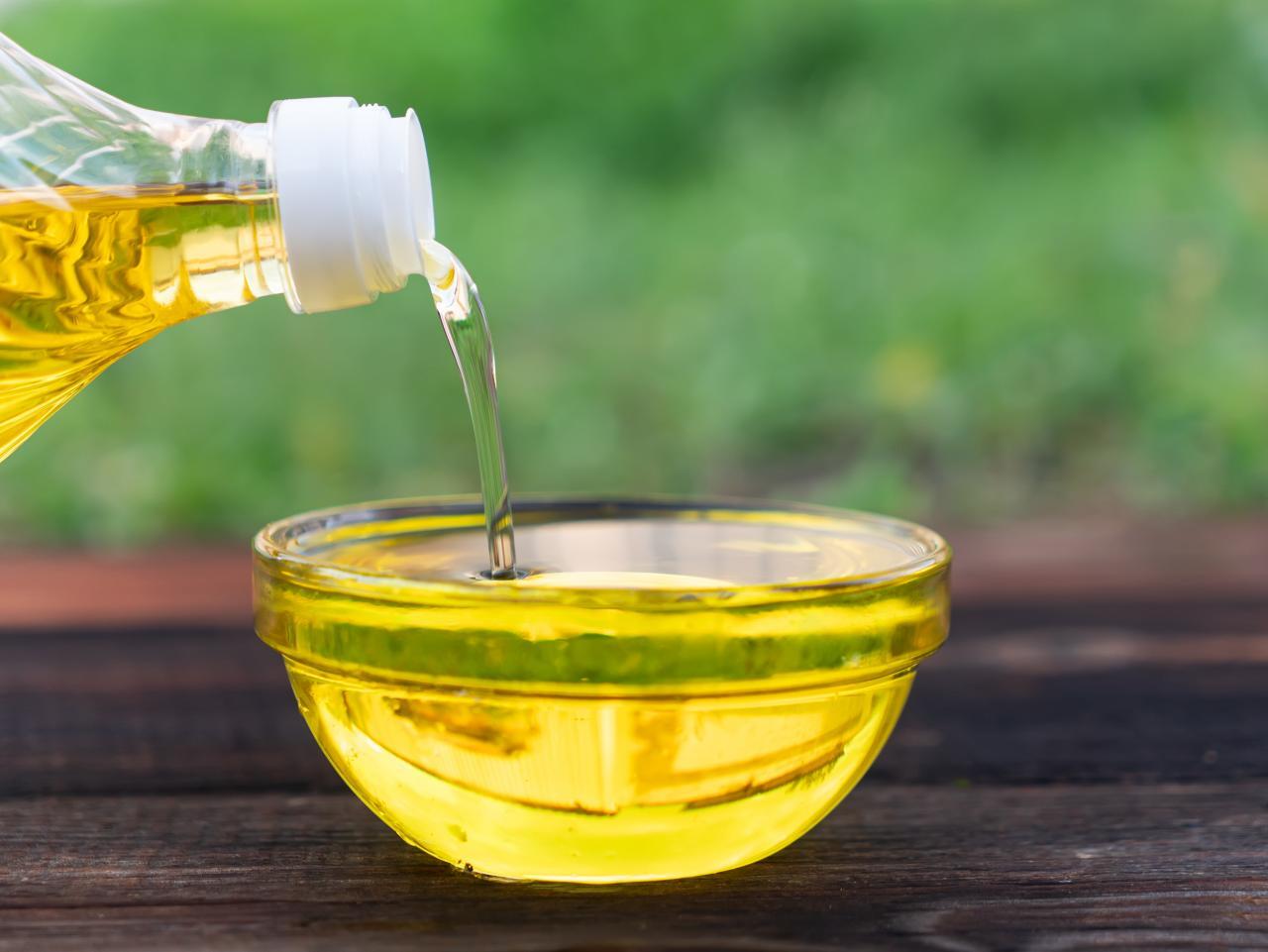 Раскрыто, что полезнее для здоровья: масло канолы или растительное масло
