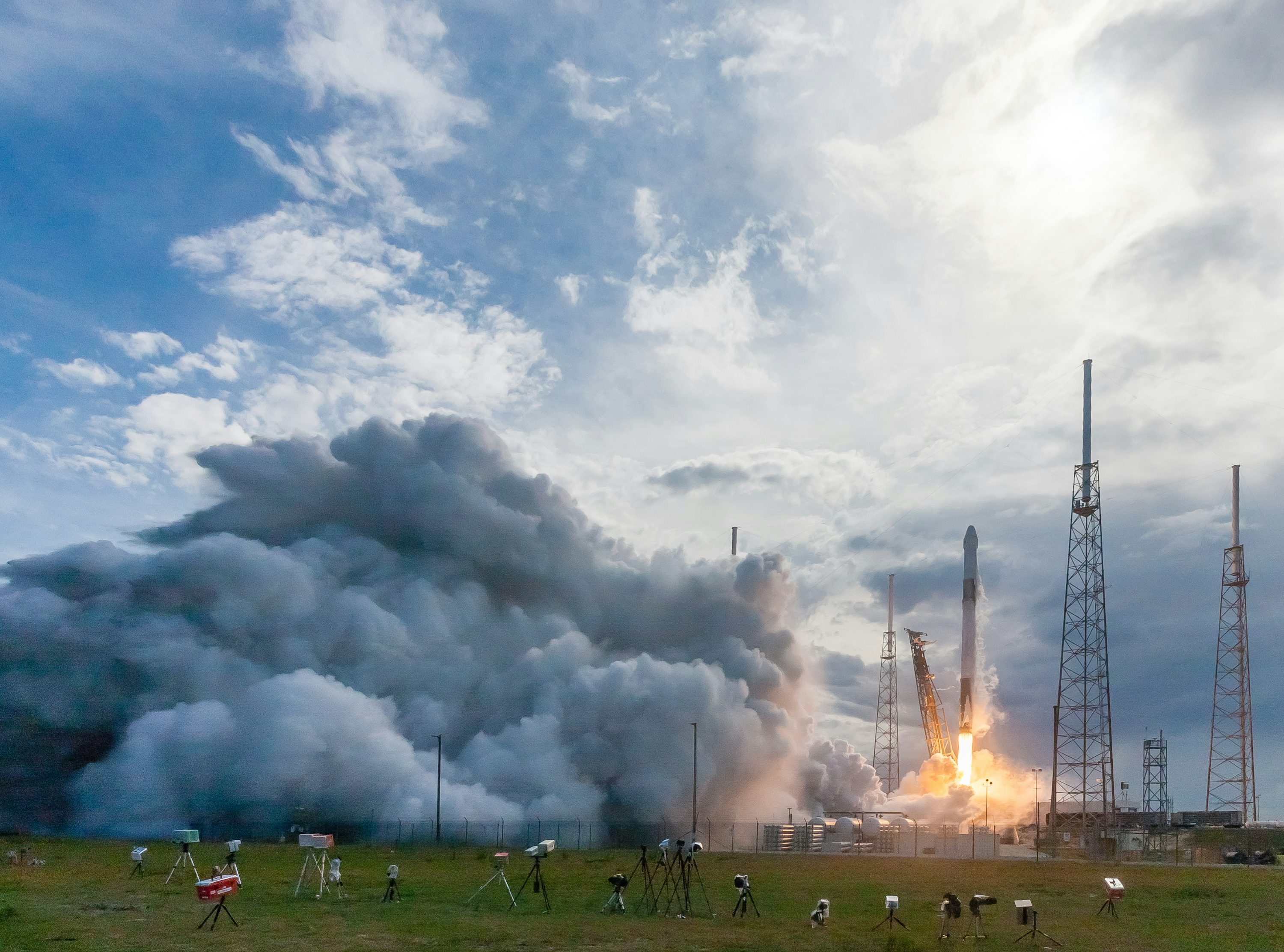 В США разрешили возобновить запуски носителя SpaceX Falcon 9