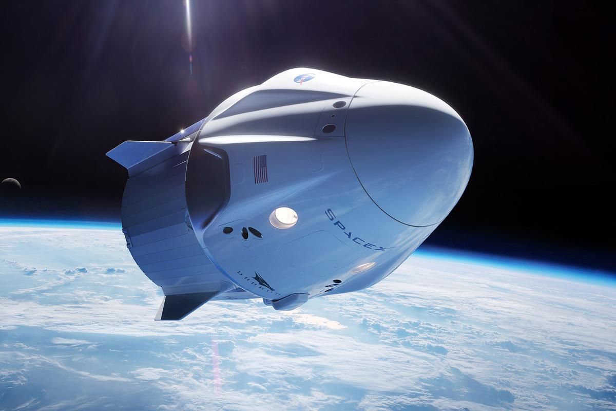 SpaceX перенесёт миссии Crew Dagon на Западное побережье Атлантики из-за мусора