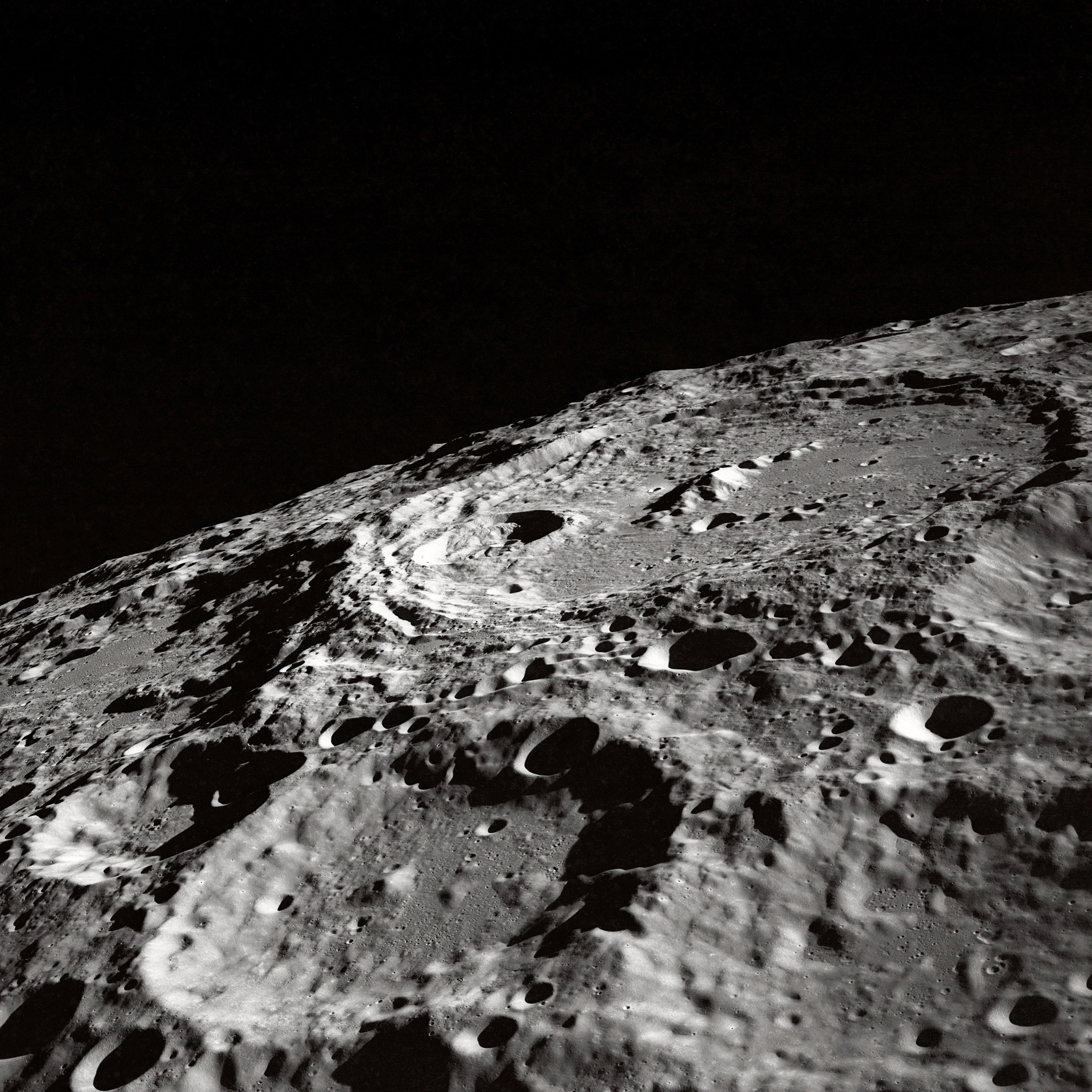 NASA столкнулось с проблемами при подготовке к отправке в космос лунной станции
