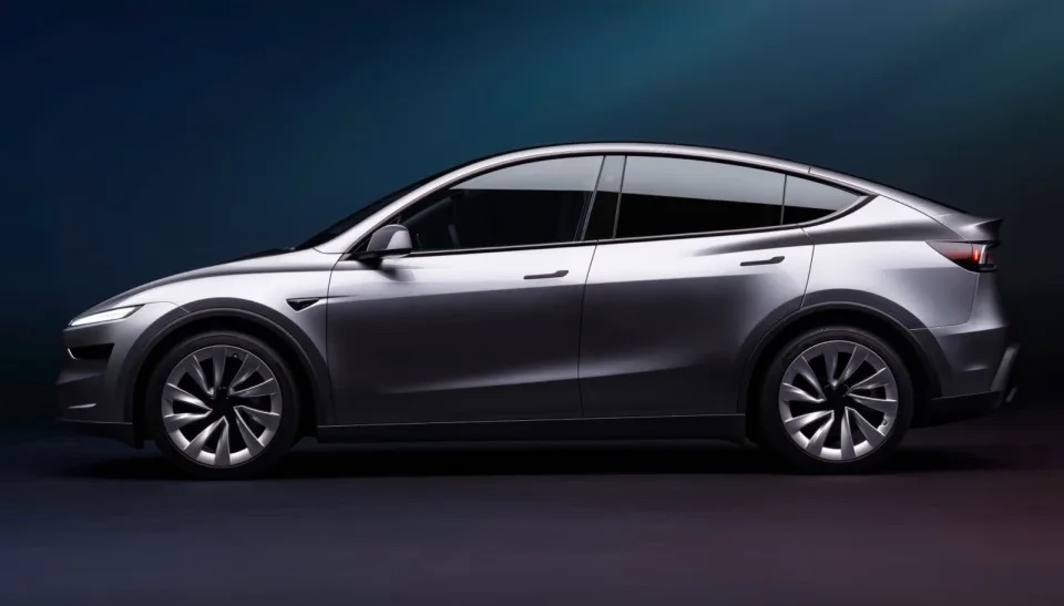 Вслед за Китаем Tesla представила обновлённую Model Y в США