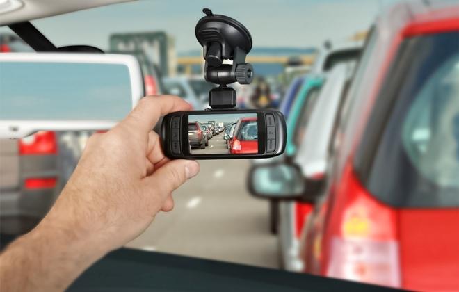 Как выбрать видеорегистратор для автомобиля: советы по выбору, как установить и подключить самому