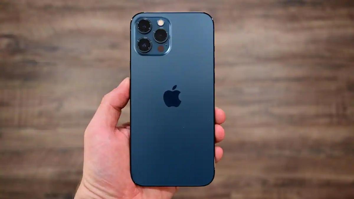 После презентации iPhone 14 из продажи сразу же исчезли iPhone 13 Pro и  iPhone 13 Pro Max — Ferra.ru