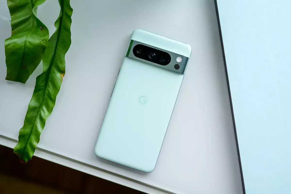 У Google Pixel 8 Pro появилась новая «мятная» версия — Ferra.ru