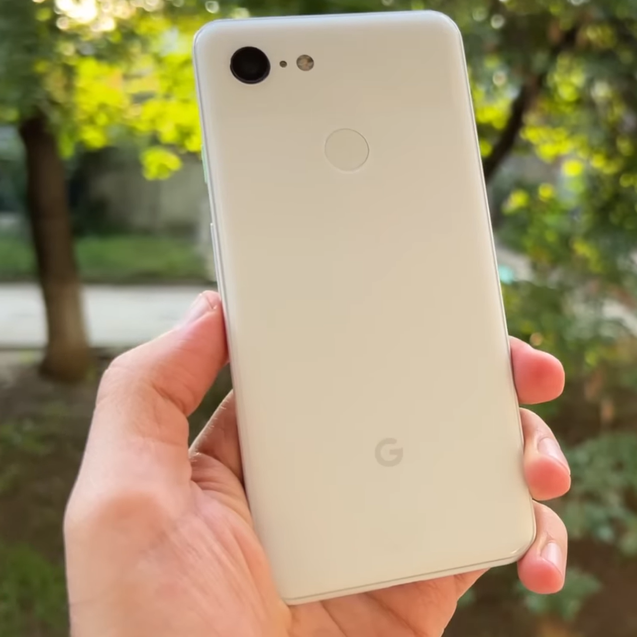 Старый люкс за 11 тысяч рублей: Google Pixel 3 б/у сравнили с новыми  Samsung и iPhone — Ferra.ru