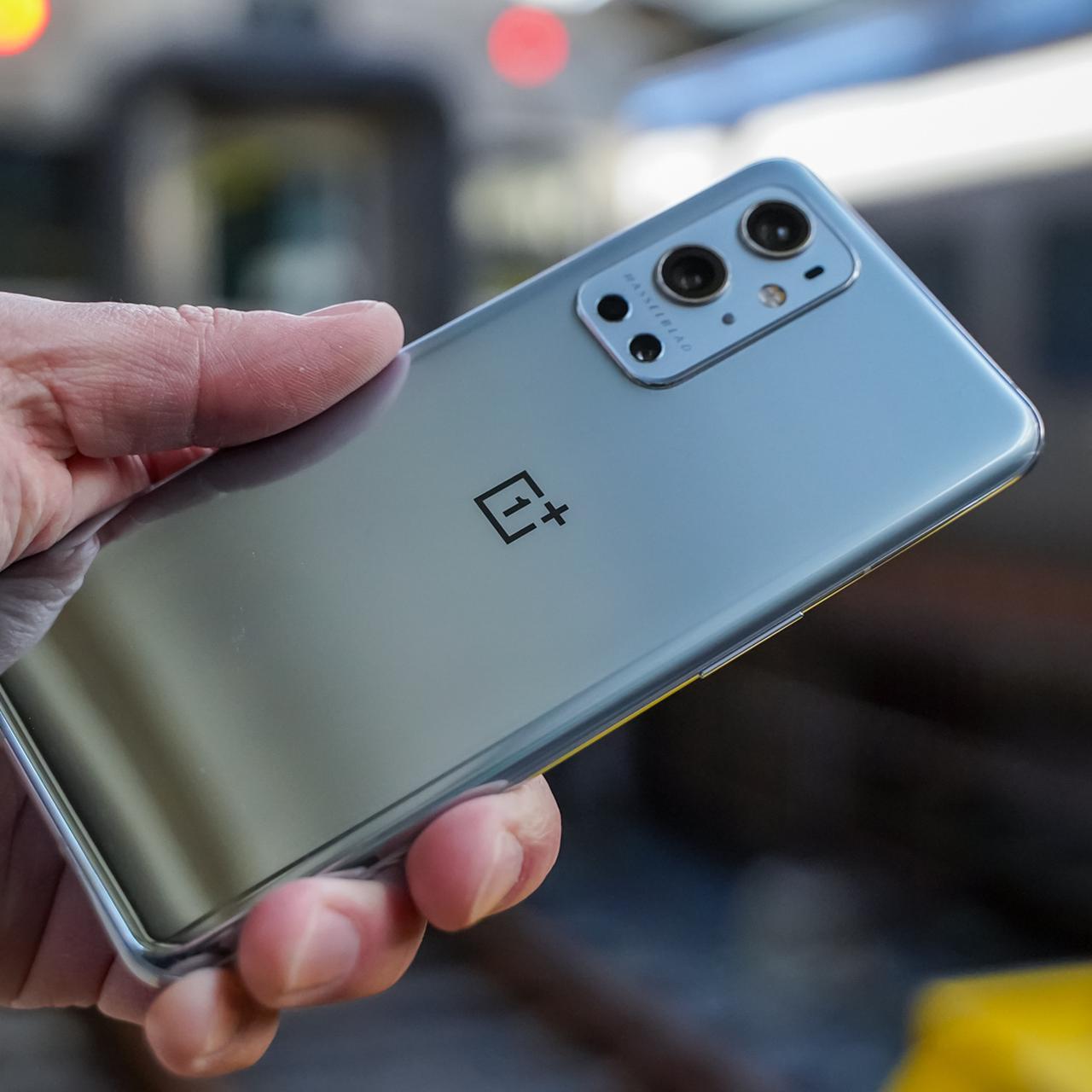 Новая прошивка начала выводить из строя смартфоны OnePlus 9 и 9 Pro —  Ferra.ru