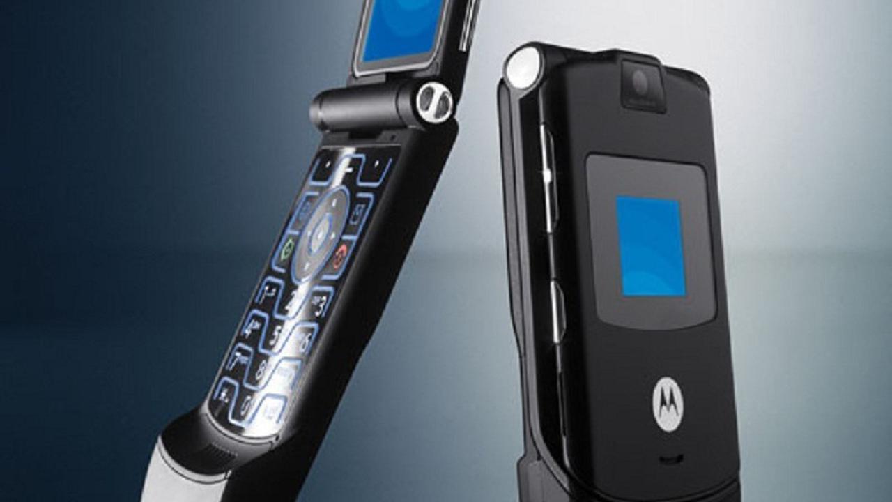 Motorola RAZR V3 – телефон для избранных — Ferra.ru