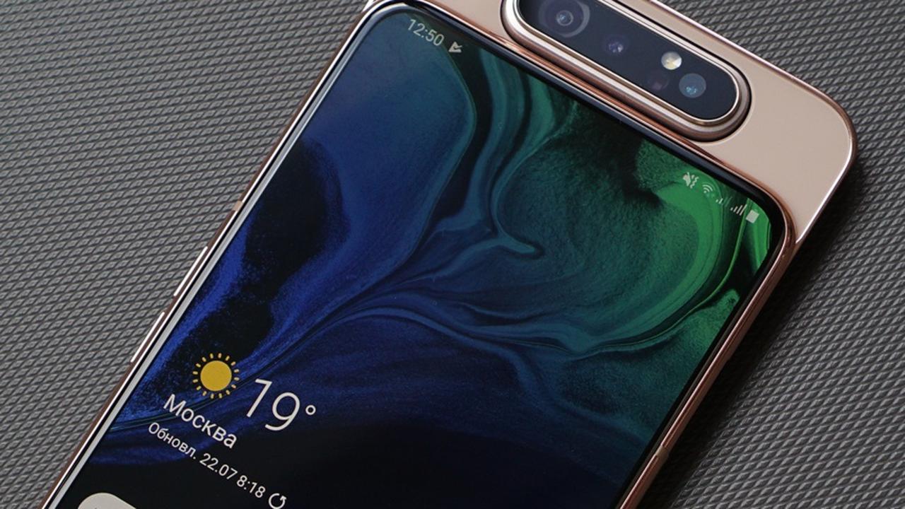 Лучший смартфон 2019 года с большим (очень большим!) экраном — Samsung  Galaxy A80 — Ferra.ru