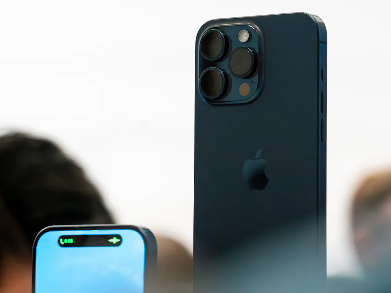 iPhone 15 Pro Max перегревается и сбрасывает мощность до уровня 14 Pro Max в играх — Ferra.ru