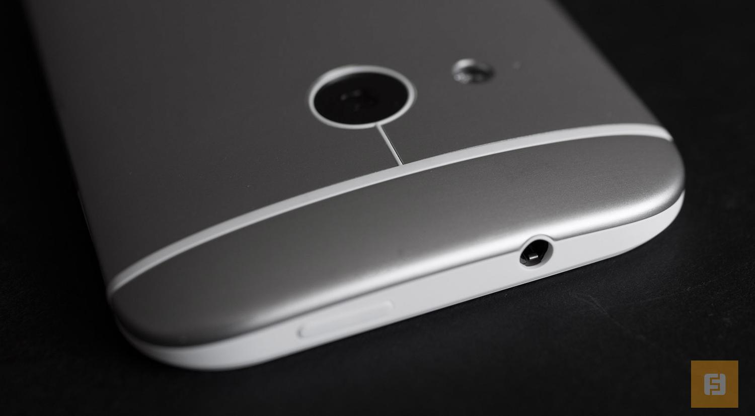 Младший брат флагмана. Обзор HTC One mini 2 — Ferra.ru