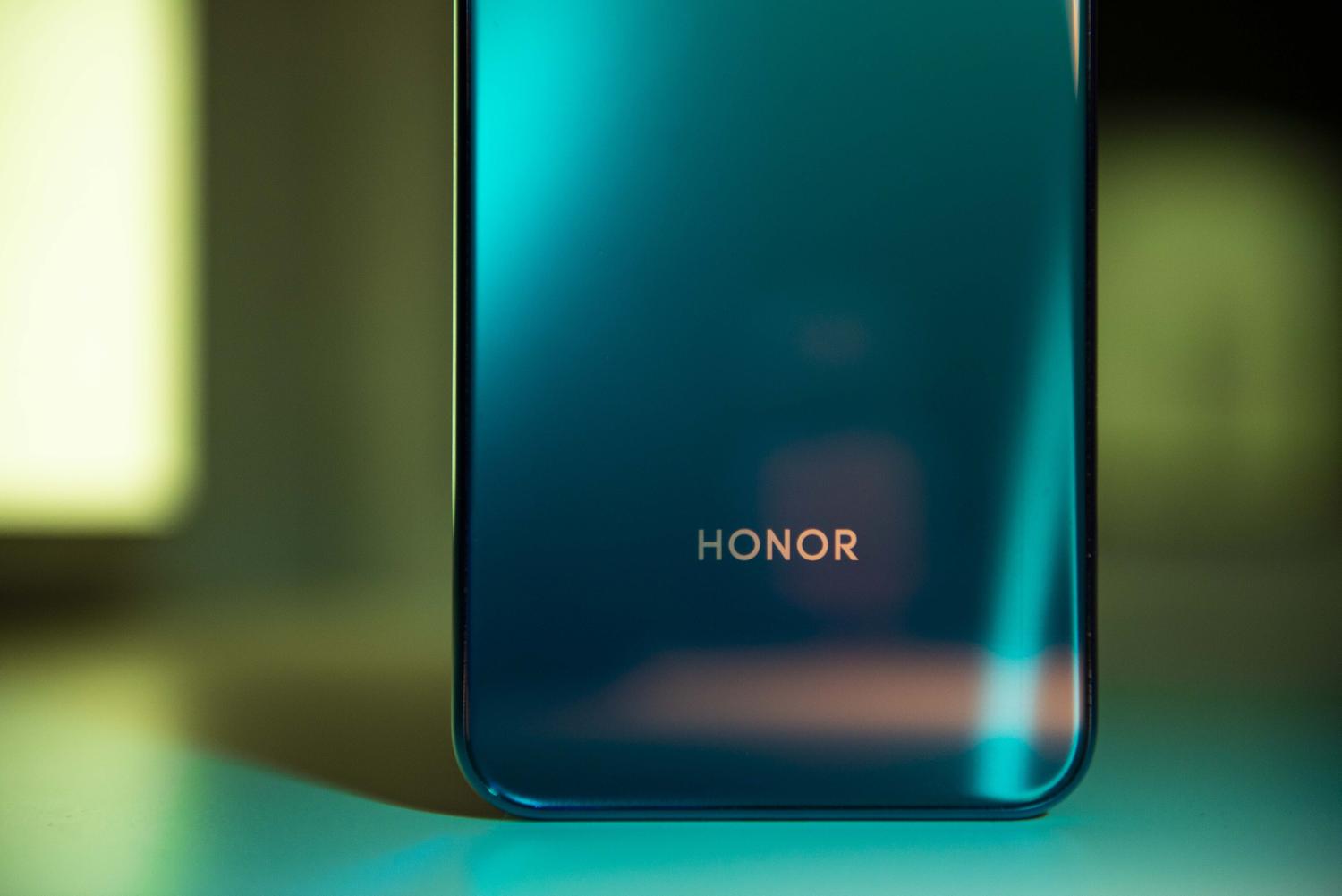 Всесторонне классный смартфон среднего класса — Honor 30i — Ferra.ru